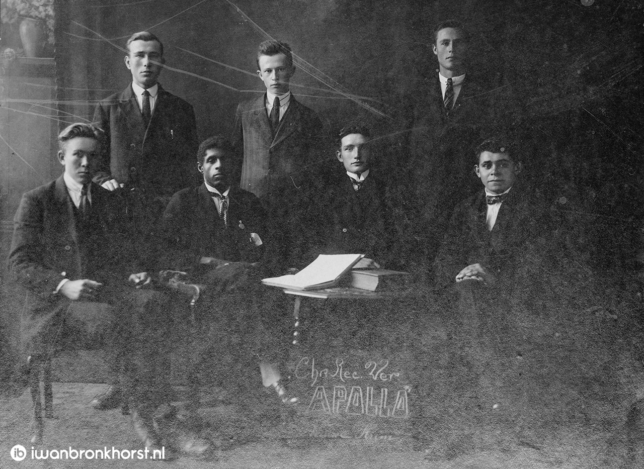 Vervaagde Oude Foto Herstellen